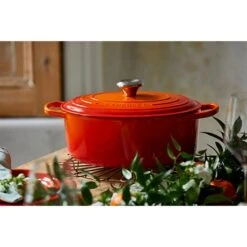 Le Creuset Cocotte Fonte Ovale Volcanique 29 Cm 9 Le Creuset Cocotte Fonte Ovale Volcanique 29 Cm -Cuisine À La Maison 213202 3 3 Cocotte fonte ovale volcanique 29 cm Le Creuset