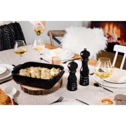 Peugeot Plat à Four Céramique Appolia Rectangulaire Noir Mat 36 Cm 10 Peugeot Plat à Four Céramique Appolia Rectangulaire Noir Mat 36 Cm -Cuisine À La Maison 301367 3 2 Plat a four ceramique Appolia rectangulaire noir mat 36 cm Peugeot