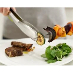 Joseph Joseph Pince De Cuisine Inox Verrouillable Avec Supports Intégrés Elevate Steel 31,5 Cm -Cuisine À La Maison 670197 4 1 Pince de cuisine inox verrouillable avec supports integres Elevate Steel 31 5 cm Joseph Joseph