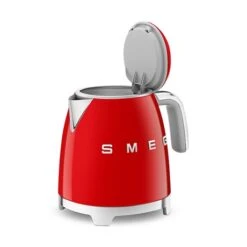 Smeg Mini Bouilloire 0,8 L 1400 W KLF05RDEU Rouge 9 Smeg Mini Bouilloire 0,8 L 1400 W KLF05RDEU Rouge -Cuisine À La Maison 702029 2 2 Mini bouilloire 0 8 L 1400 W KLF05RDEU rouge Smeg